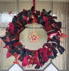 Course Image for T26HG1375 Family Fun - Christmas Wreath Making