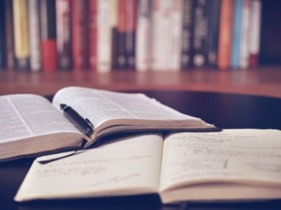 Course Image for Q25BB1001 English